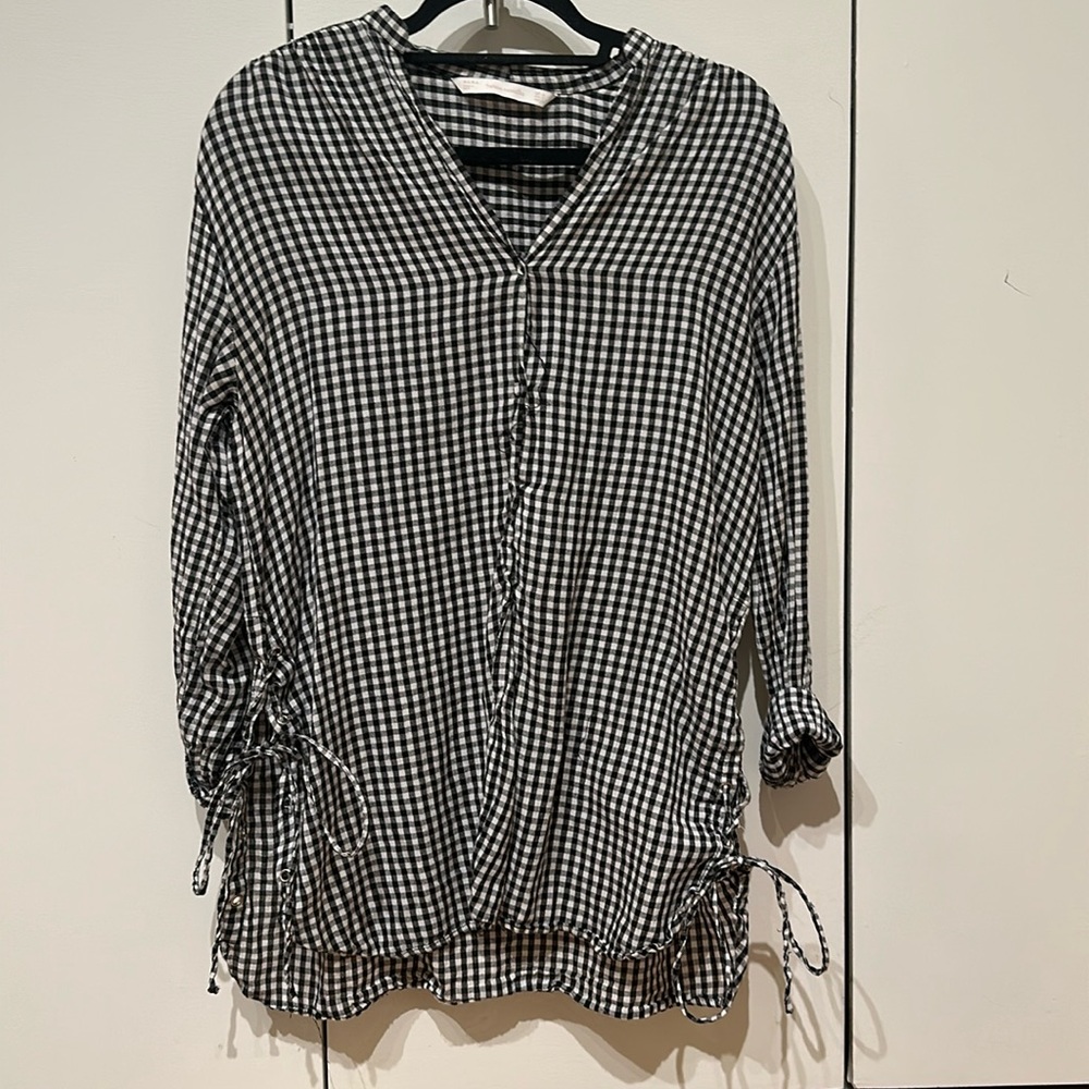 Zara size small gingham button down